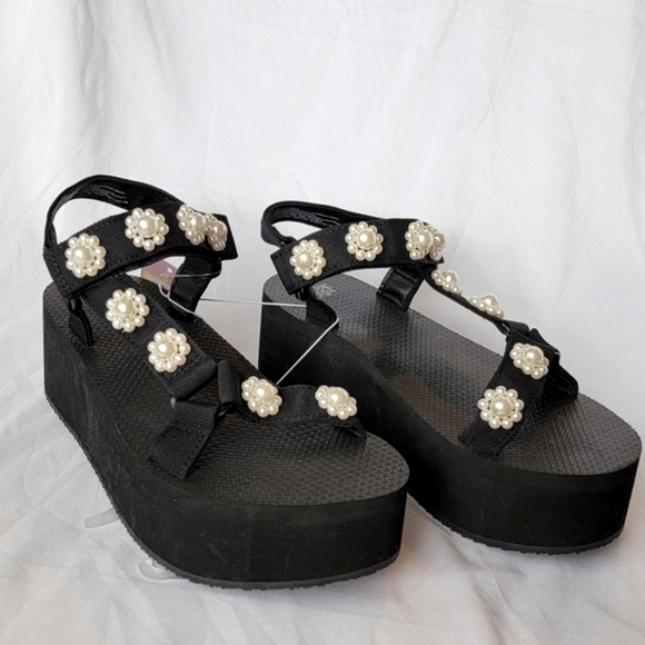Wild Fable Jolene Platform Sandals Faux Pearl Flower Straps - Picture 3 of 10